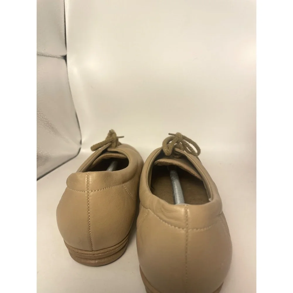 Easy Spirit Anti-Gravity Motion Leather Oxfords Classic Womens Shoes Size 7.5